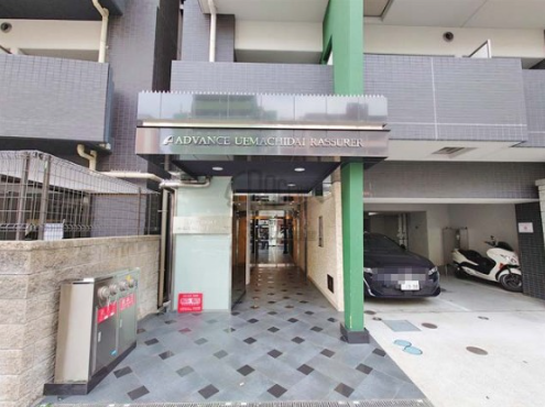 Apartment 1 minute in front of Osaka Station for sale with lease (3)