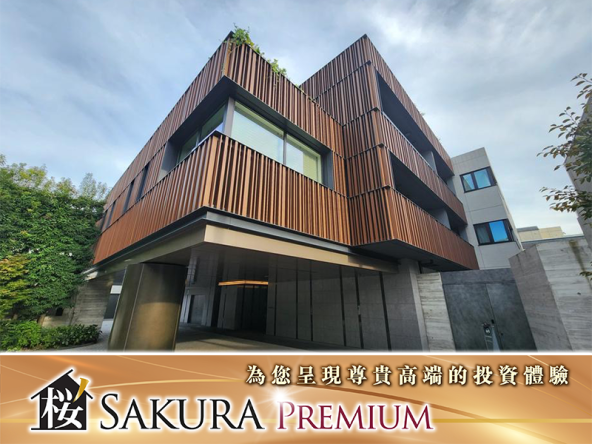 Low density high end residential building with beautiful views at Meguro Station in Tokyo