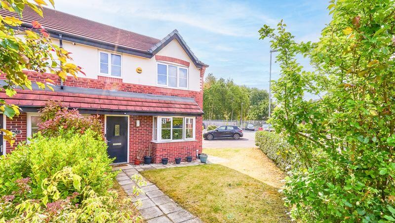 St. helens three bedroom semi detached house for sale with renovations (10)