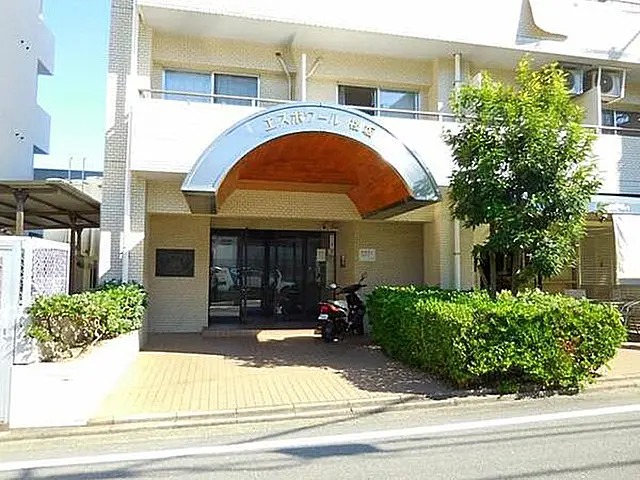 Apartment with rental contract for sale in fukuoka central district (1)