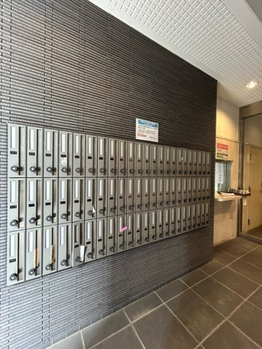 Apartment with rental contract for sale, 2 minutes from hakata station in fukuoka (5)