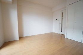 Apartment with rental contract for sale, 2 minutes from hakata station in fukuoka (8)