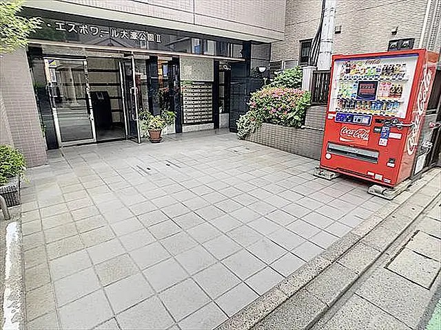 Apartment with rental contract for sale in fukuoka chuo ward, actual return 5 (2)