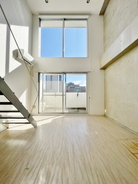 Whole Building Residential Property in Sakai City, Osaka, 14,000 square feet, Financing Availabl (3)