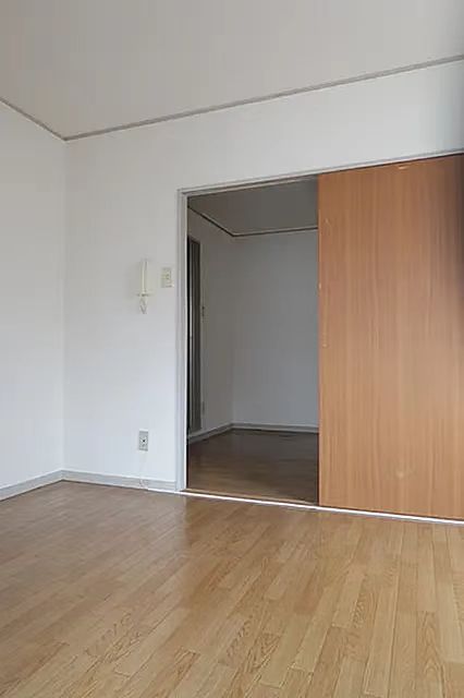Whole Building Residential Property with Ground Floor Shop in Edogawa Ward, Tokyo (4)