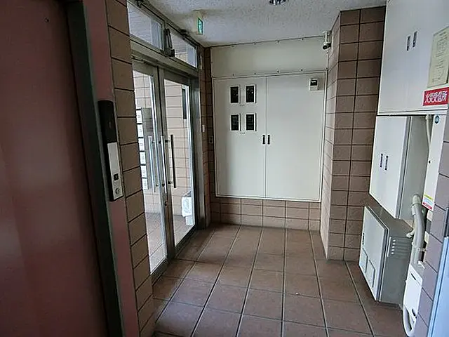 E2429794b6c803ea00e0f1aac8180ff4
