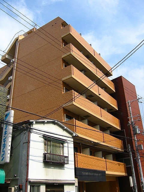 Apartment for Sale with Rental Contract in Front of Temma bashi suji Rokuchome Station (1)
