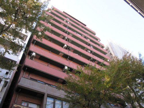 Investment Property in Popular Ikebukuro District, Toshima City (2)