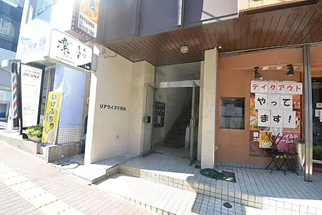 004440317aeacfb8ad4fc70c70d6c095