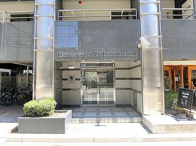 Affordable Investment Property for Rent in Hakata Commercial District, Fukuoka (1)