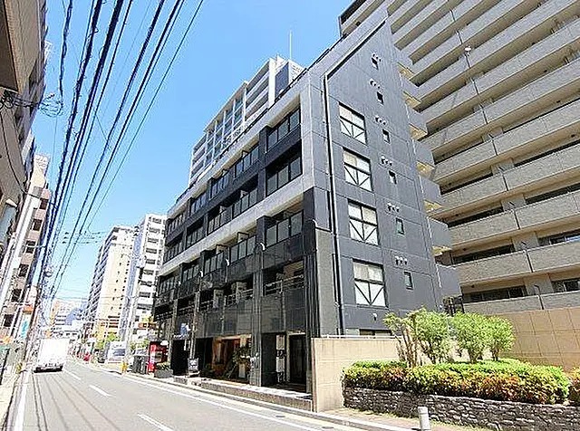 Affordable Investment Property for Rent in Hakata Commercial District, Fukuoka (3)