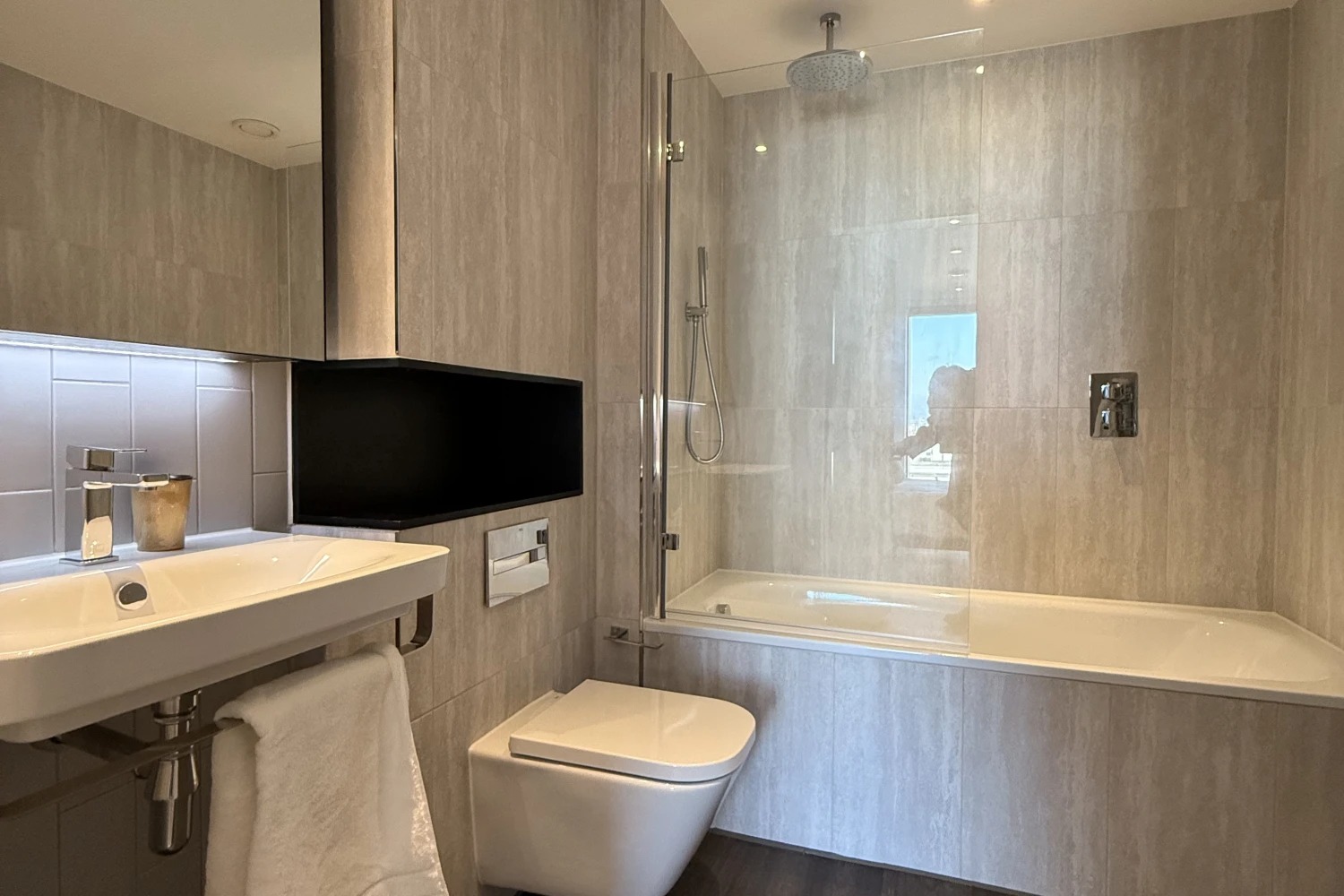Vita Living Circle Square (10)