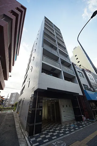 Apartment built in 2005 in Shibuya ku, Tokyo, available for immediate purchase with rental income (2)