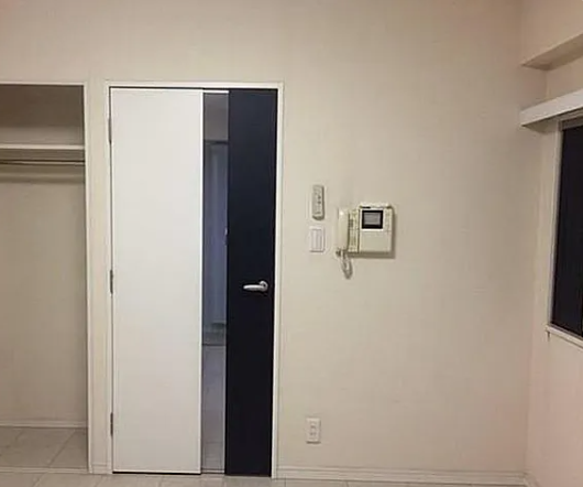 Apartment built in 2005 in Shibuya ku, Tokyo, available for immediate purchase with rental income (4)