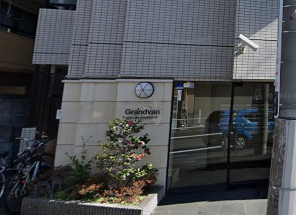 Apartment with lease contract for sale in Shinjuku, Tokyo (2)