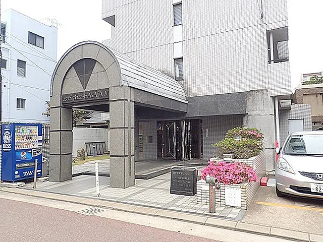 Investment Property in Hakata, Fukuoka offering a 5% rental yield (1)