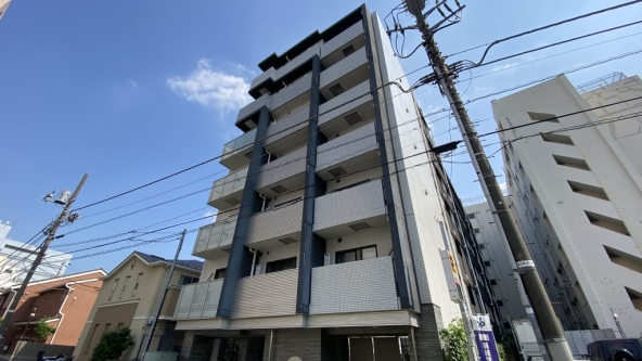 Apartment near Shibuya Station in Tokyo's Shibuya Ward for Sale with Lease (1)