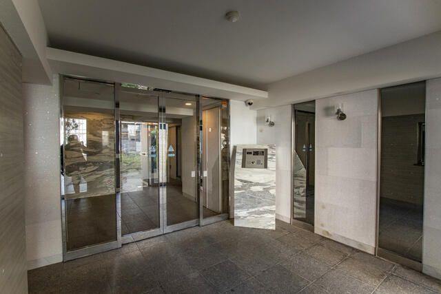 Apartment near Shibuya Station in Tokyo's Shibuya Ward for Sale with Lease (4)