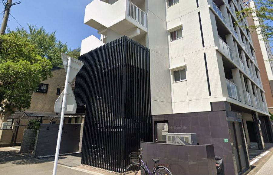 Fukuoka Rental Investment Selection Apartment with Lease Contract for Sale, 8 Minutes from Station Since 2010 (2)