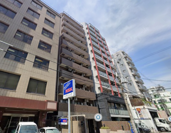 Prime Investment Opportunity in Osaka Apartment 2 Minutes from Sakuragawa Station in Naniwa Ward (3)