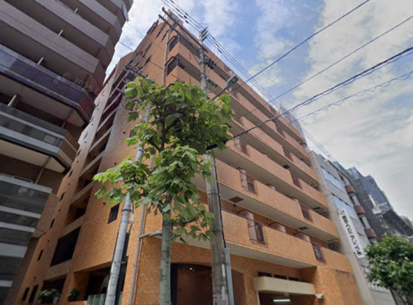 The selected apartment in Osaka's central district is available for rent before personal use (1)
