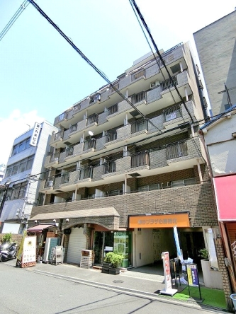Central Ward Condo with Tenants & Excellent Access (1)