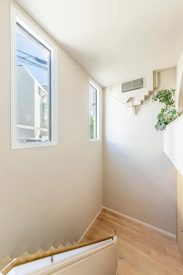 4 Bedroom Detached House in Minato Ward with Rooftop Terrace Offering Tokyo Tower View (15)