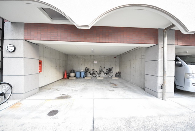 Fukuoka Entry Level Investment Select,Tenanted Apartment near Hakata Station (3)