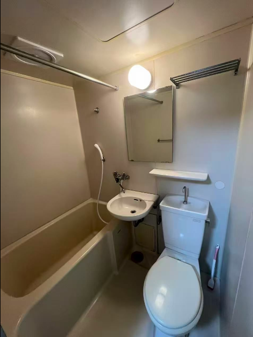 High Yield Tenanted Property near Ohori Park (3)