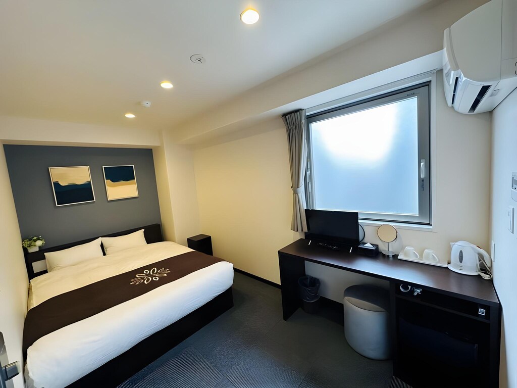 Osaka Whole Building Hotel for Sale – Sakaisuji Honmachi – Ready for Immediate Operation (1)