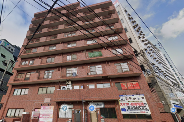 Rare Offering Just 5 Min Walk from Hakata Station (1)