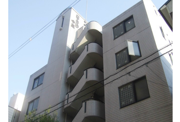 3 Min Walk to Station – Tenanted, Immediate Rental Income (2)