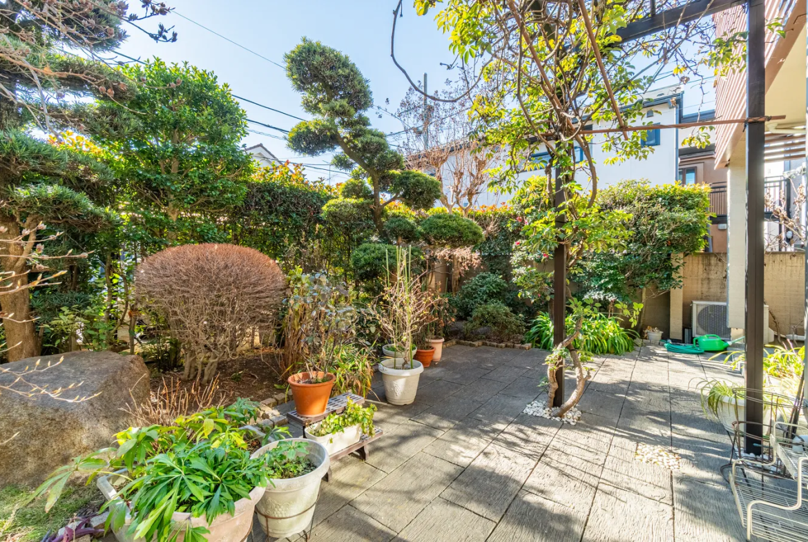 4LDK House in Suginami ku, Tokyo – Double Parking + Garden Luxury Home (10)