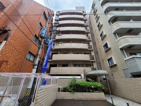 Fukuoka Tojinmachi Station 5 Min Walk! South Facing Corner Unit with Tenancy – 7.65% Gross Yield Investment Gem (1)