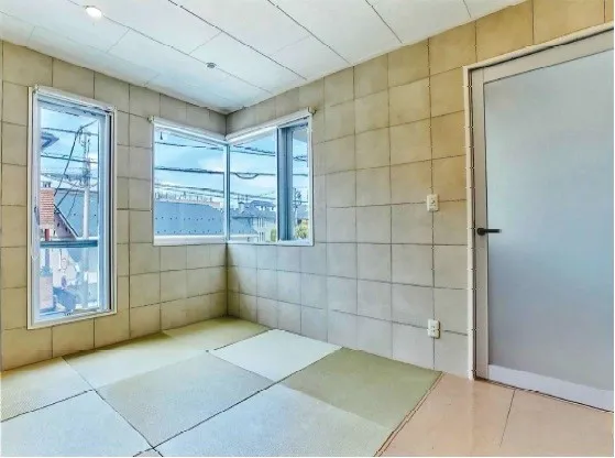 Luxury 3 Storey Villa in Oyama cho, Shibuya ku – Indulge in Luxurious Space (15)