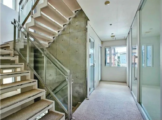 Luxury 3 Storey Villa in Oyama cho, Shibuya ku – Indulge in Luxurious Space (9)