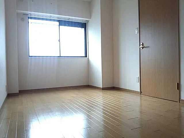 30cb02f9b7b38043a7ac30ee60475368