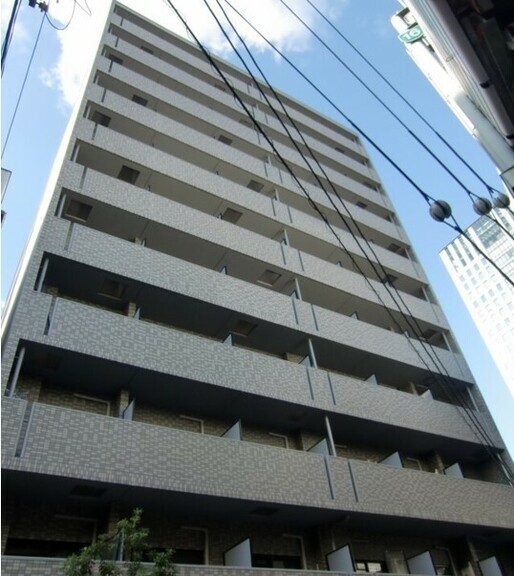 Osaka Honmachi Station 1 Min Walk – Core Commercial District Rental Gem (1)