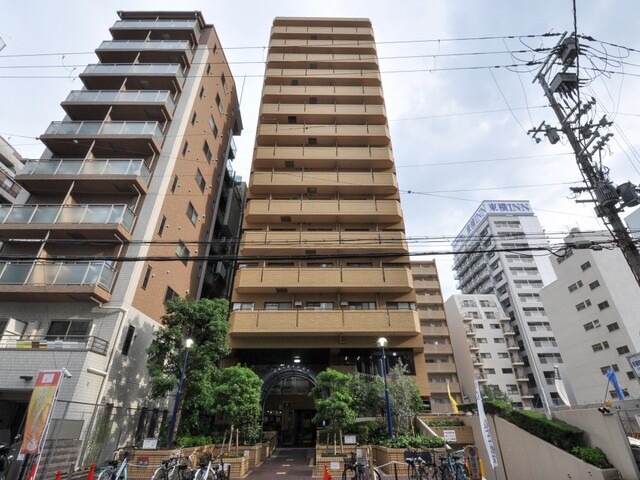Osaka Honmachi Station 5 Min Walk! Quality Rental Property in the Core Commercial District (1)