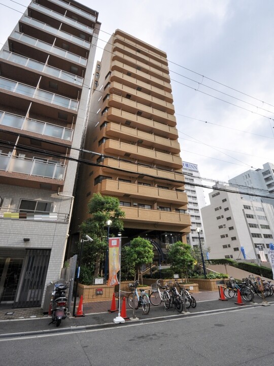 Osaka Honmachi Station 5 Min Walk! Quality Rental Property in the Core Commercial District (2)