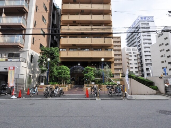 Osaka Honmachi Station 5 Min Walk! Quality Rental Property in the Core Commercial District (5)