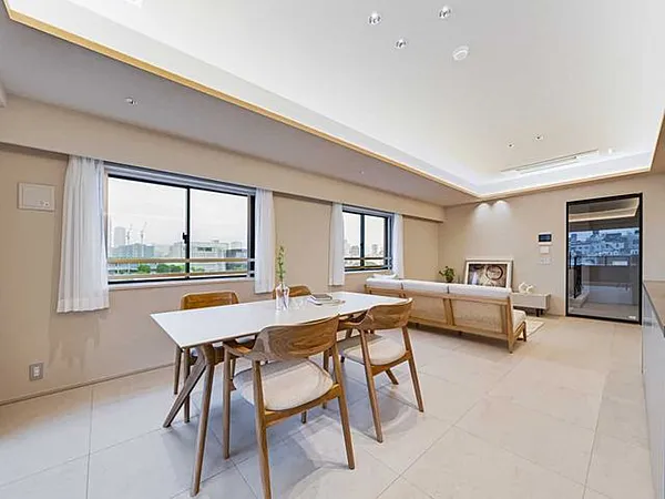 Tokyo Omotesando Station 5 Min Walk! Top Floor Duplex 2LDK, Fully Renovated Luxury Residence in 2026! (2)