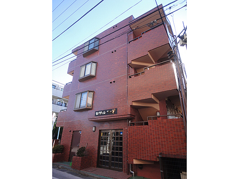 Tokyo Suginami ku Dual Station Access! East Facing Corner Unit, Vacant – Ideal for Both Personal Use and Investment! (4)